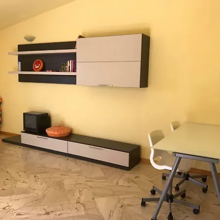 شقة Casa Laura أروسييْ